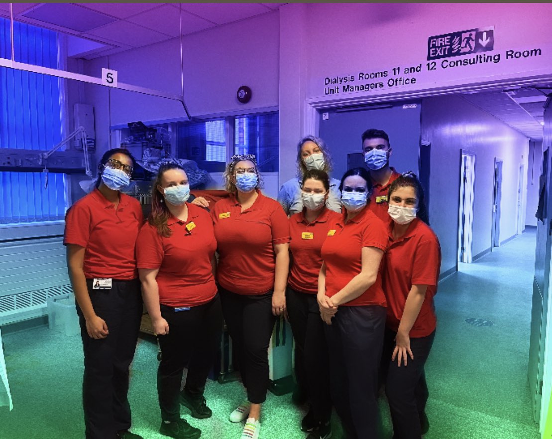 Today there were Secret Santa swaps, mince pies and a squad photo 🎅🎄🌟🎁 (with a few faces missing!) #RRTS #team #feelingfestive #frontdoortherapists #OTPT