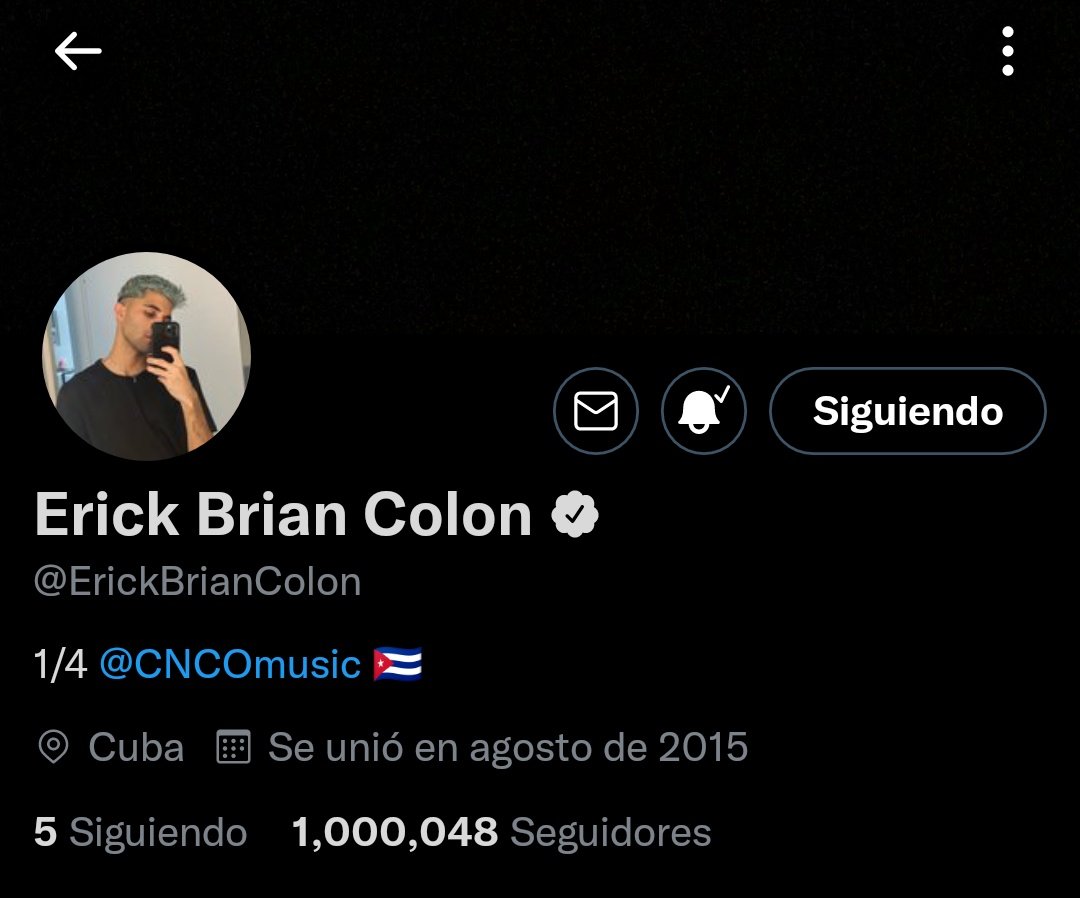 CNCO Cuba Oficial (@cncocubaof) on Twitter photo Muchas felicidades a <a href="/ErickBrianColon/">Erick Brian</a> por llegar al millón de seguidores en Twitter 🥳🥳🥳
ERICK MILLION KING #1MForErick Muchas felicidades a <a href="/ErickBrianColon/">Erick Brian</a> por llegar al millón de seguidores en Twitter 🥳🥳🥳
ERICK MILLION KING #1MForErick