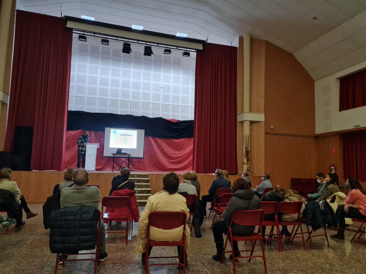 JoseLuisArqt's tweet photo. Hoy comenzamos a trazar junto con los vecinos el futuro del Chera. Con el I Foro Municipal abrimos el período de participación ciudadana del Plan Urbano de Actuación.🤝👥🗣️ #PUAM #Chera #Valencia #Urbanismo #RequenaUtiel #Urbanismo #Urbanism #encherate #urbanism https://t.co/sjmVO1mNVo