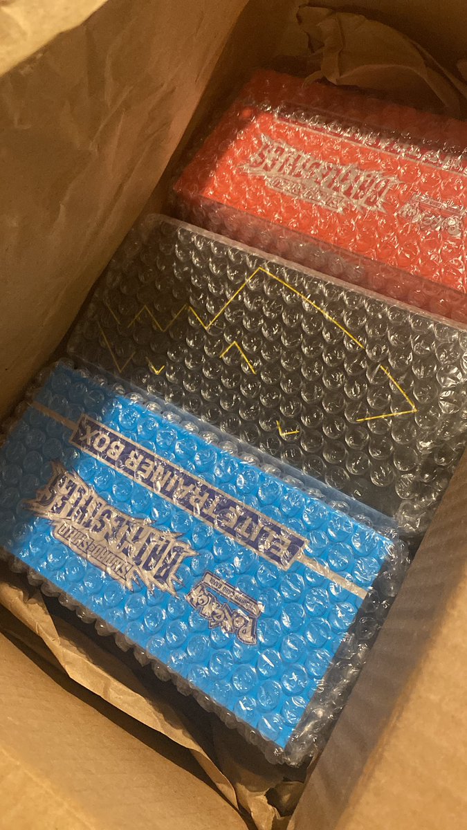 The nice packaging from <a href="/rcktcollectible/">Rocket Collectibles</a>. Walmart just be throwing shit in lol