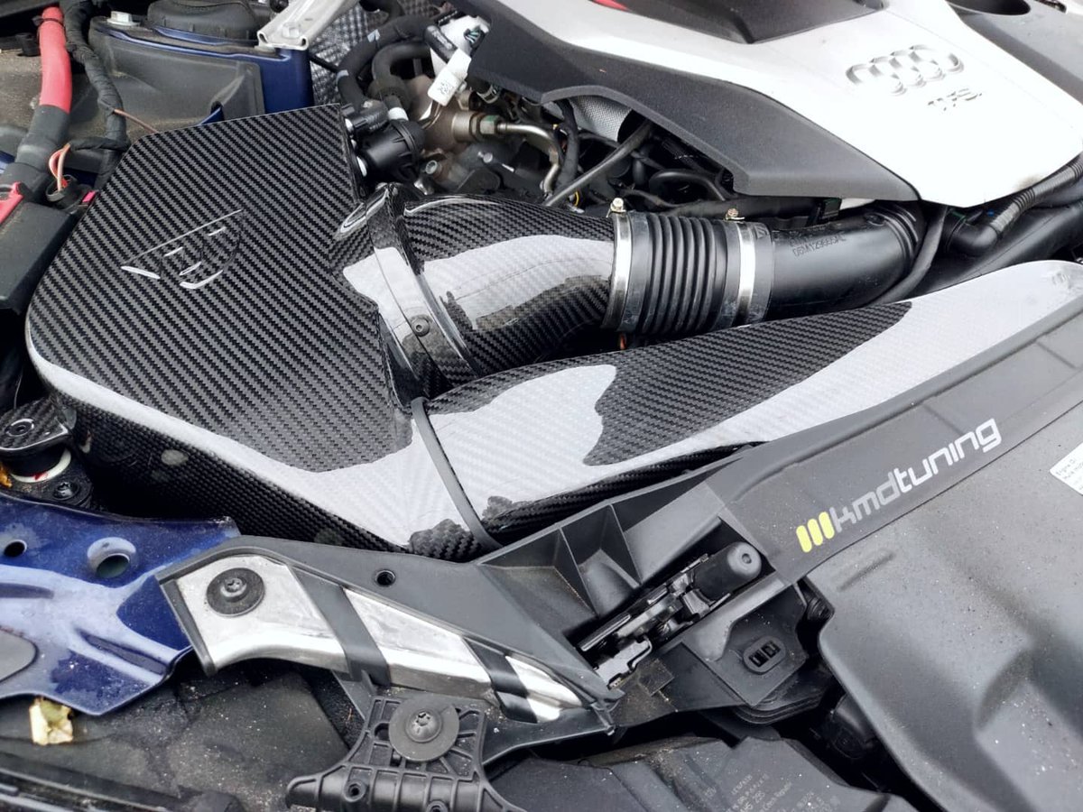 KMDTuning's tweet image. Another absolutely peachy #Unitronic Carbon Fiber Intake going into a B9 S4. Can't ever go wrong with Unitronic hardware; fit, finish, and craftsmanship are thru the roof!
.
.
.
#KMDtuning #getunitronic #audis4 #b9s4 #ea839 #carbonfiber #airintake #saddlebrooknj