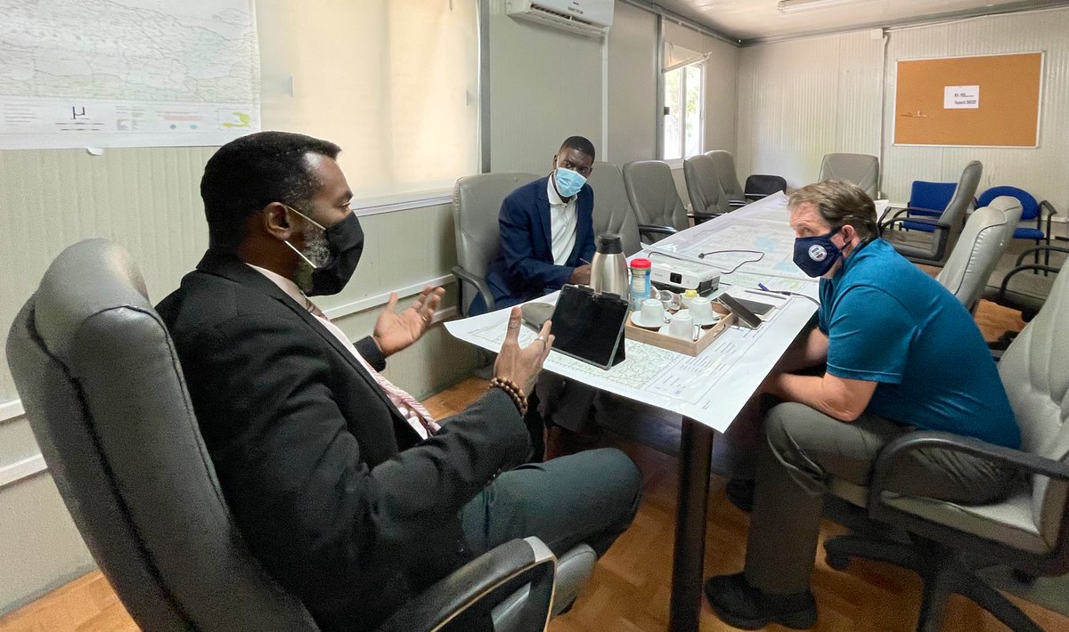 tidocchandler's tweet photo. Very productive meeting with #TimCallaghan from @USAIDSavesLives and his staff. We had exchanges about @Pwoteksyonsivil ‘s priorities for FY2022 and the urgency for the relocation of the IDP of the Greater South and those of the metropolitan area of PaP. https://t.co/bm7neyVSos