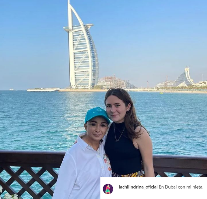 FGB4hATXsAUe1Yj?format=png&name=small