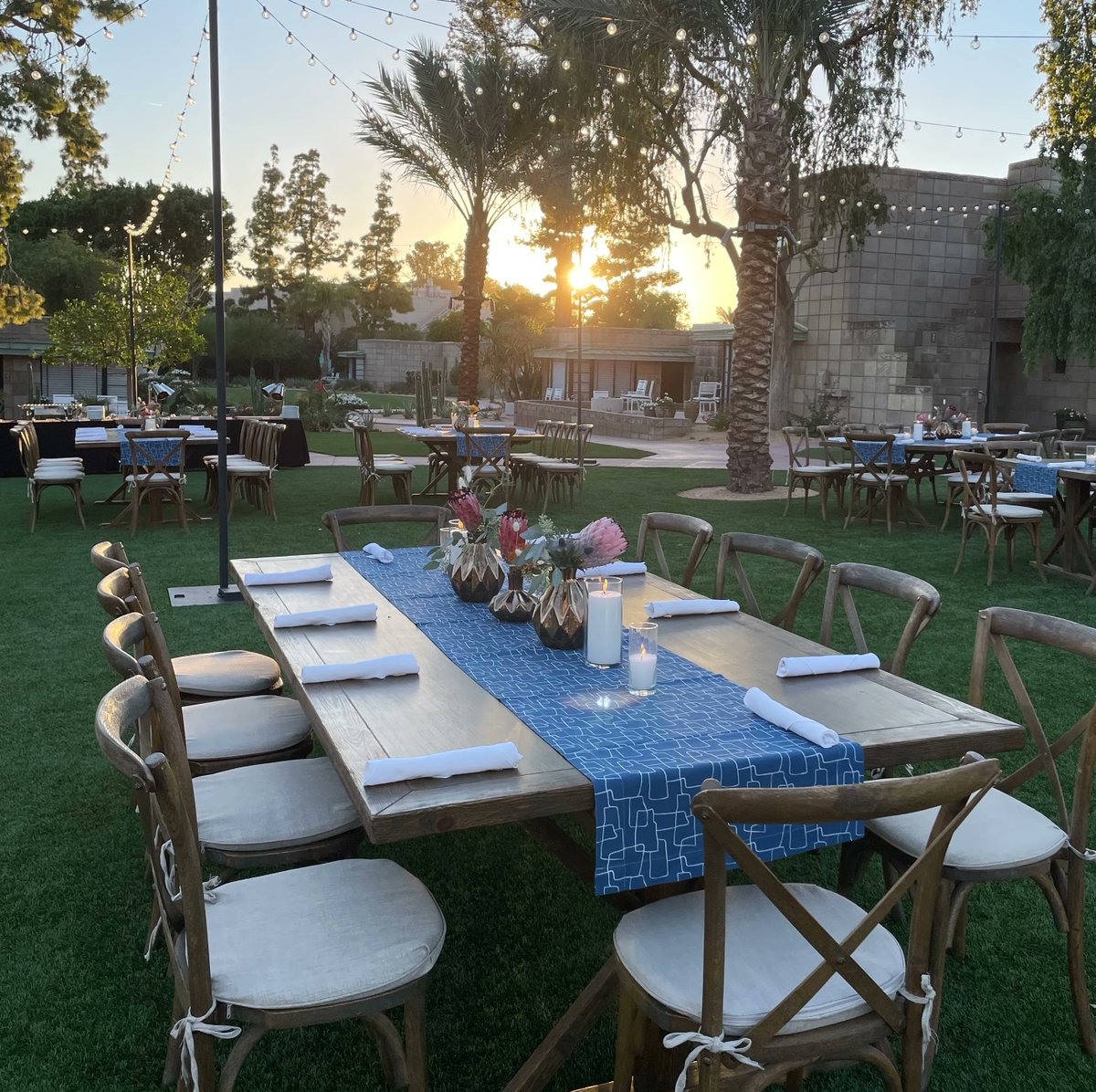 Luxurious food spreads, center pieces, table settings, and venues are just a few of the things we can make happen for your evening event. Whether you are planning a small get together or company-wide event, we make sure that every attendee has a meaningful experience! #events