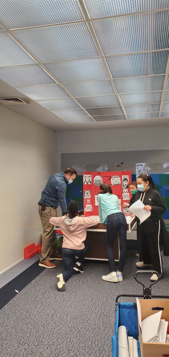 These 4th grade #GirlsWhoCode are ready to represent #lakernation #teamwb <a href="/wbloomfieldschl/">wbloomfieldschl⚓️</a> at the <a href="/MACUL/">MACUL</a> tech showcase tomorrow!  Come check it out <a href="/mieducation/">Michigan Dept of Ed</a> <a href="/GovWhitmer/">Governor Gretchen Whitmer</a> @ the capital building tomorrow from 9-11! <a href="/WBSDHuskies/">Roosevelt</a> <a href="/SenStabenow/">Sen. Debbie Stabenow</a> <a href="/SenGaryPeters/">Senator Gary Peters</a> <a href="/HaleyLive/">Anybody But Haley</a>