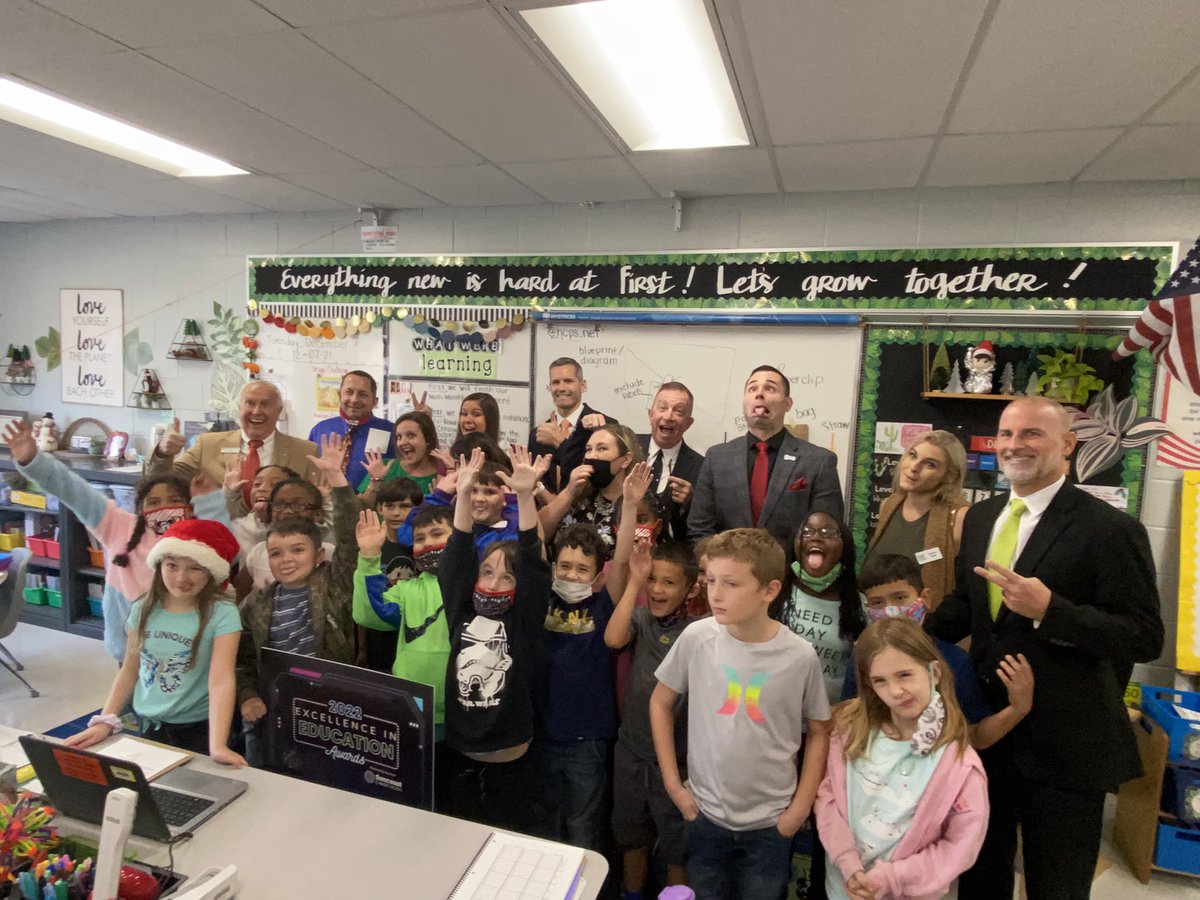 HillsboroughSch's tweet photo. Melissa Bondoc, a 2nd grade teacher at @HCPSSummerfield is a Finalist for Teacher of the Year!

Her kiddos took a time-out from making a gingerbread zip line STEM project to celebrate her!

Congratulations!
#EIE2022 @Hillsedufnd #SurprisePatrol @SuncoastCU https://t.co/Qobd0jEOyU
