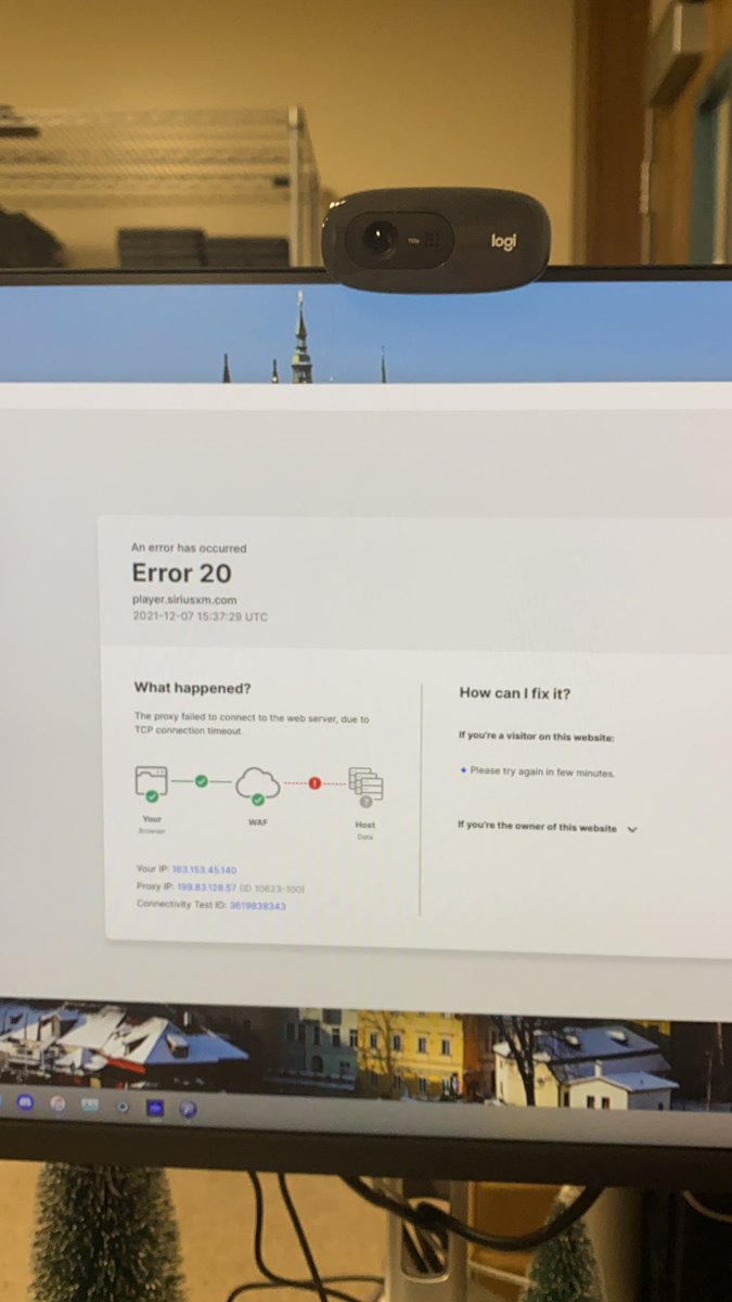 ariahjade34's tweet photo. @SIRIUSXM This is what happens when accessing https://t.co/mC6RiBEGm1 https://t.co/r9ErKCSubn