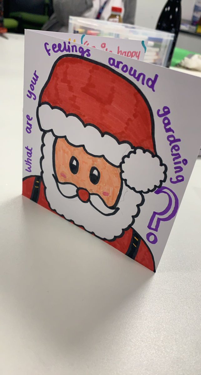 barsbyemily1's tweet photo. We’ve had a lovely Christmassy day trying new occupations and learning about qualitative research!🎄🎅🏼 https://t.co/A2rDd5Ygig
