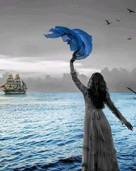 Корабль уплывает вдаль. Последний день лета гуляем до рассвета. Лето, прощай. Лето, прощай. Прощание славянкитекс.