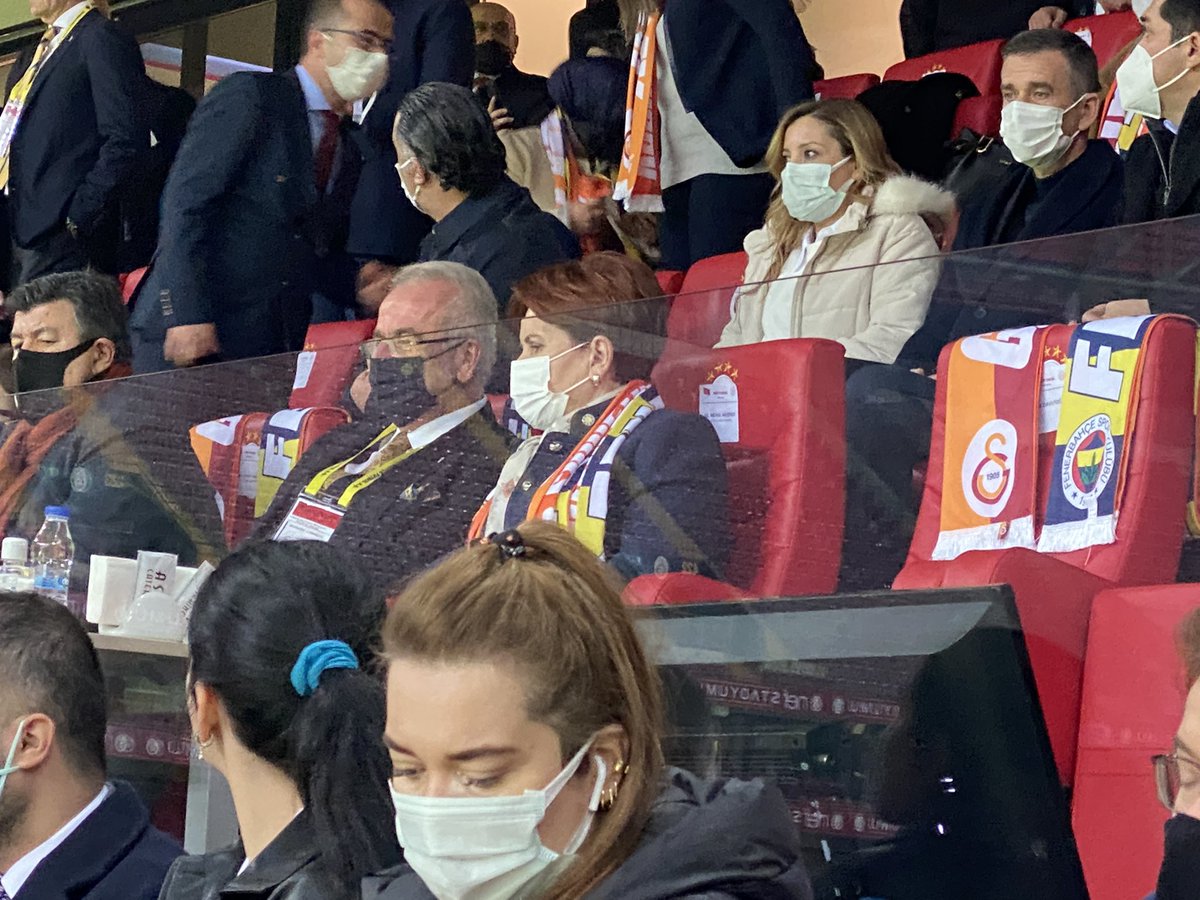 Genel Başkanımız @meral_aksener,
'Kadına Şiddete Karşı' Dostluk Maçı için Ali Sami Yen'de..
Tebrikler @Fenerbahce ve @GalatasaraySK.

#kadınaYönelikŞiddeteHayır