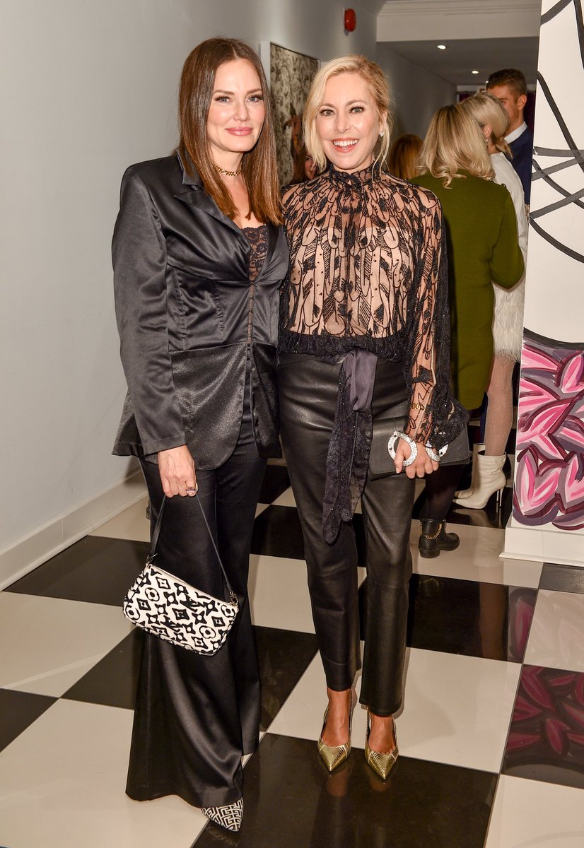 NicholasMe's tweet image. When @SuttonBStracke and @MeredithMarks0 came to Visit Cabine!  #RHOBH #RHOSLC #Suttonstracke #MeredithMarks 
SUTTONxCABINE