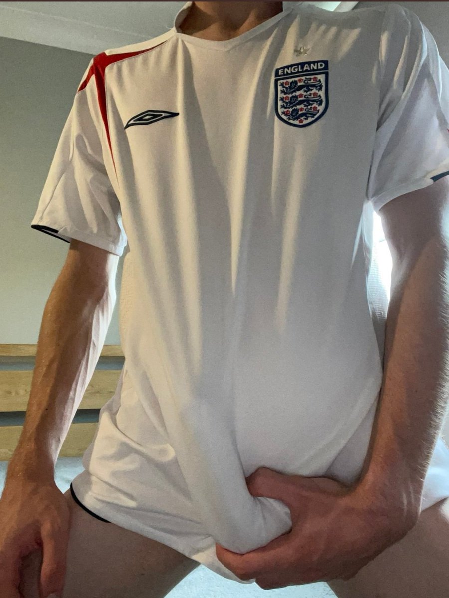 HotModelsss's tweet photo. Don't miss any content of this sexy soccer boy and his huge dick 🥵
🔞https://t.co/Ng5UeN50PM
👤@JakeThompsonxx https://t.co/kJKVDaHjqU