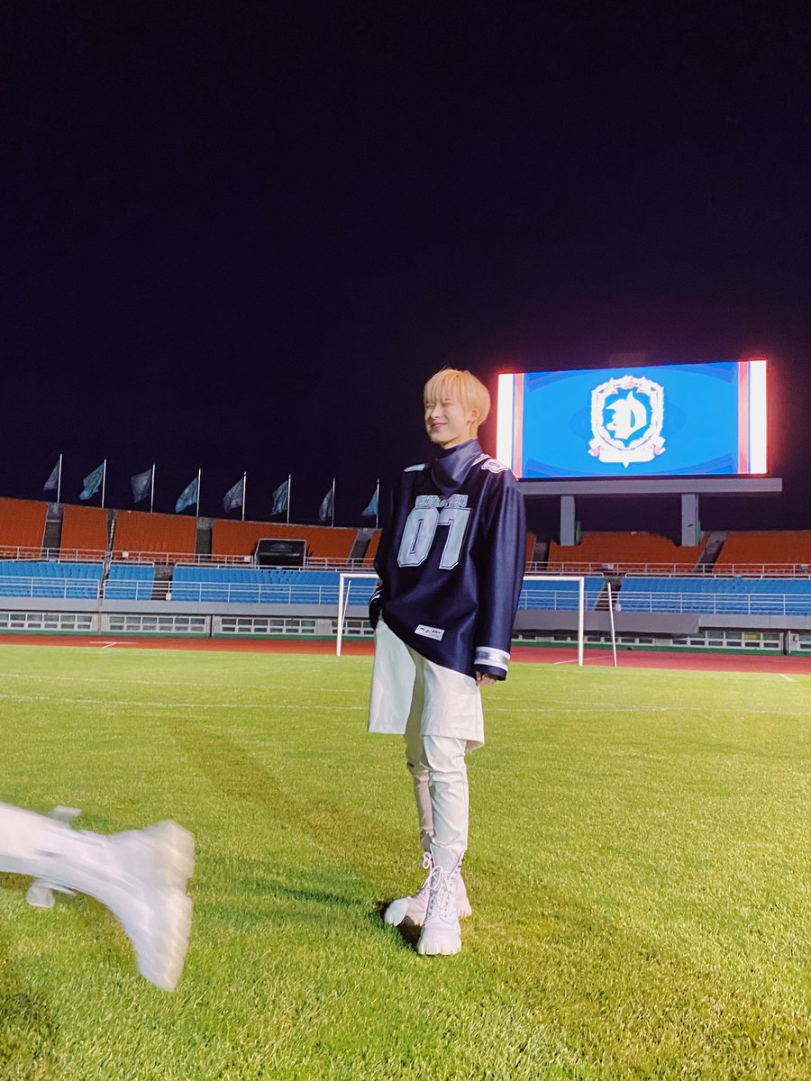 keunperior's tweet image. sunoo: #maincharactervibes
HSHAHAHAHSHHSHAHAHAHAHHAHA NATATAWA PA RIN AKO SHUTA KA BEH😭