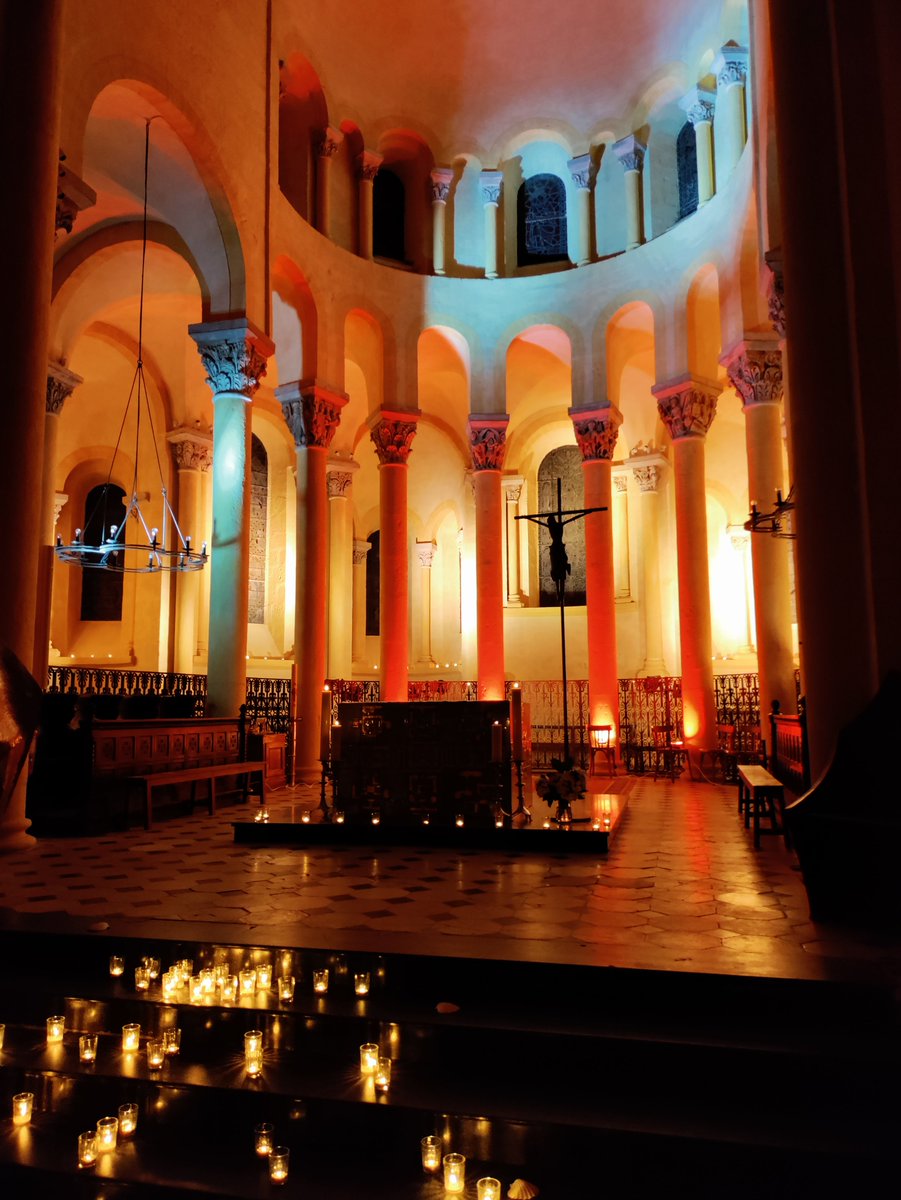 Notre-Dame du Port tweet media