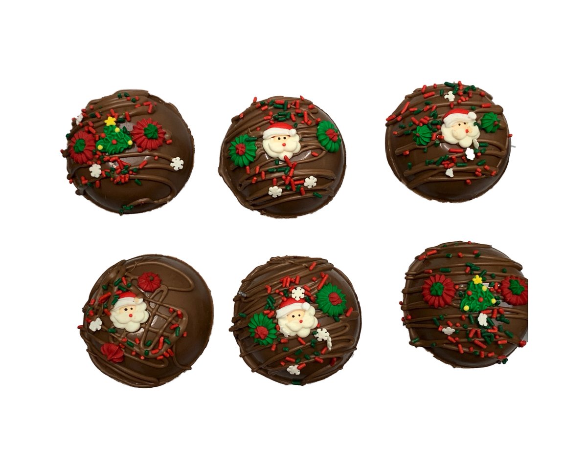 Did someone say Christmas Hot Chocolate Bombs? - mailchi.mp/jomartchocolat…