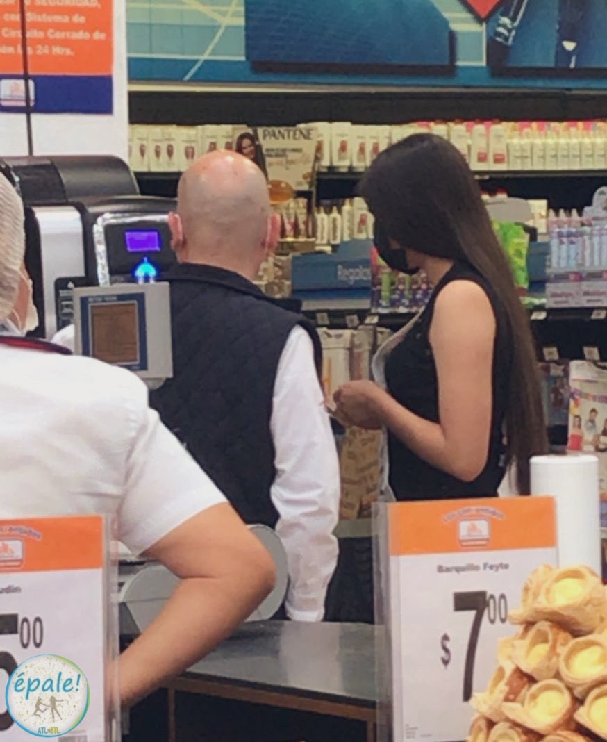 EpaleAgencia's tweet photo. Nuevo mes, nuevo cliente, iniciamos con @Cafiver desde Orizaba, Veracruz, para colaborar y apoyarlos corporativamente en las tiendas @Chedrauioficial #ArrancaElDiaConCafe de #Cafiver https://t.co/IRdnDrvyQ6