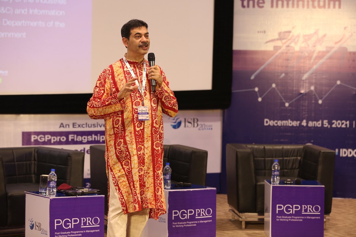 ISBedu's tweet image. #Abhudaya2021, the leadership conclave of #ISBPGPpro, concluded on a high note. The two-day event witnessed 230+ students, speakers and guests from both Industry and academia exchanging ideas on various subjects. 

For more pictures:
facebook.com/media/set/?van…