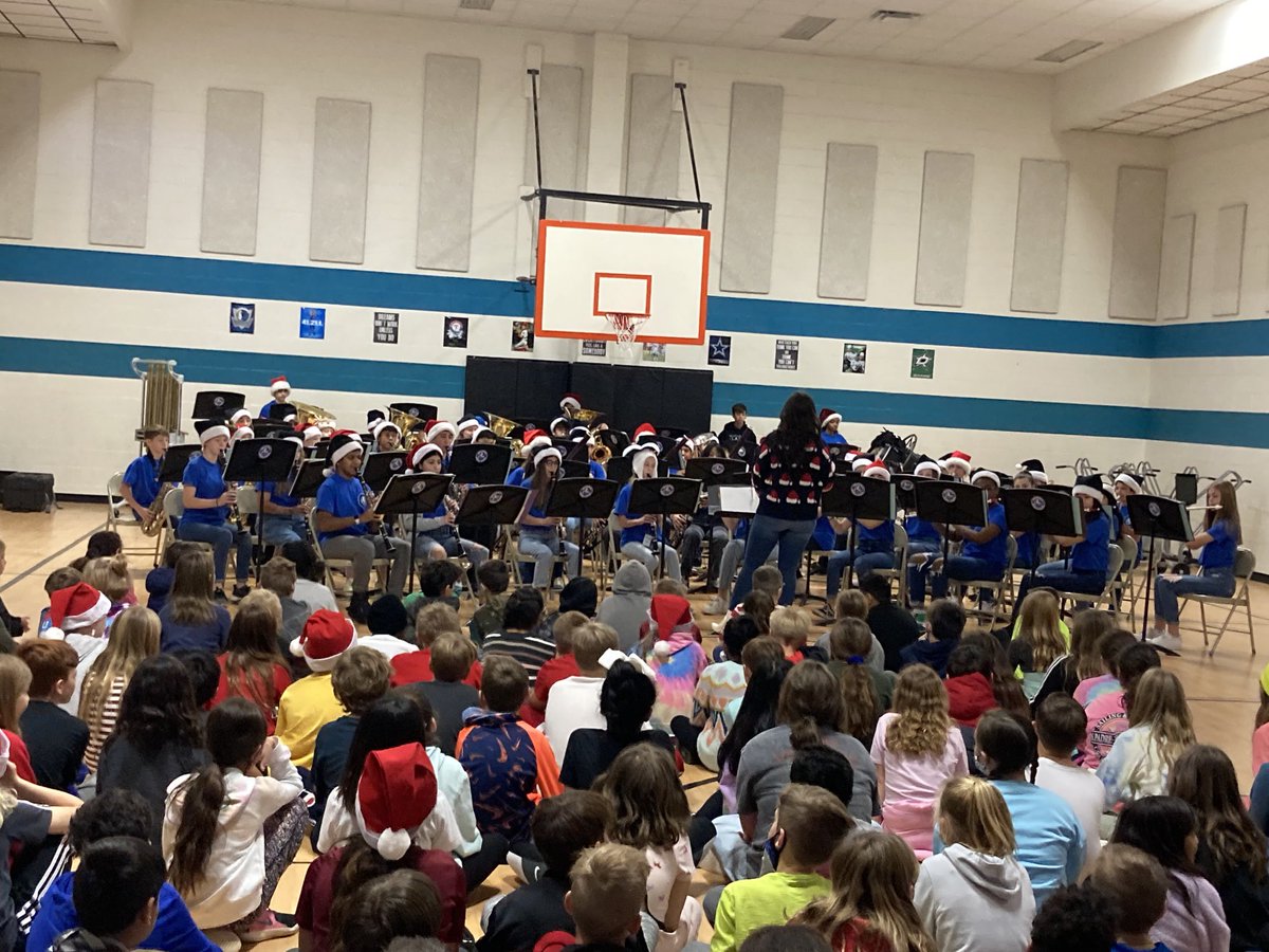 Love the visit from CMS. It’s great seeing old students playing and singing :-)
⁦<a href="/Ms_Jones_CMS/">Lauren Jones</a>⁩ ⁦<a href="/BESTexans/">BESTexans</a>⁩
