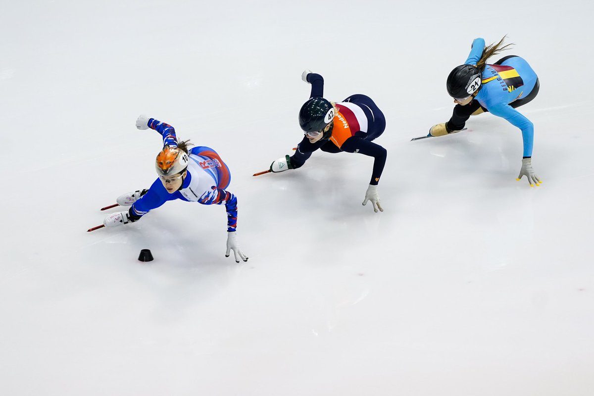 🆕 The ISU European Short Track Speed Skating Championships 2022 have been cancelled 

Read the news 🔗: bit.ly/3y0MEck 

#ShortTrackSkating