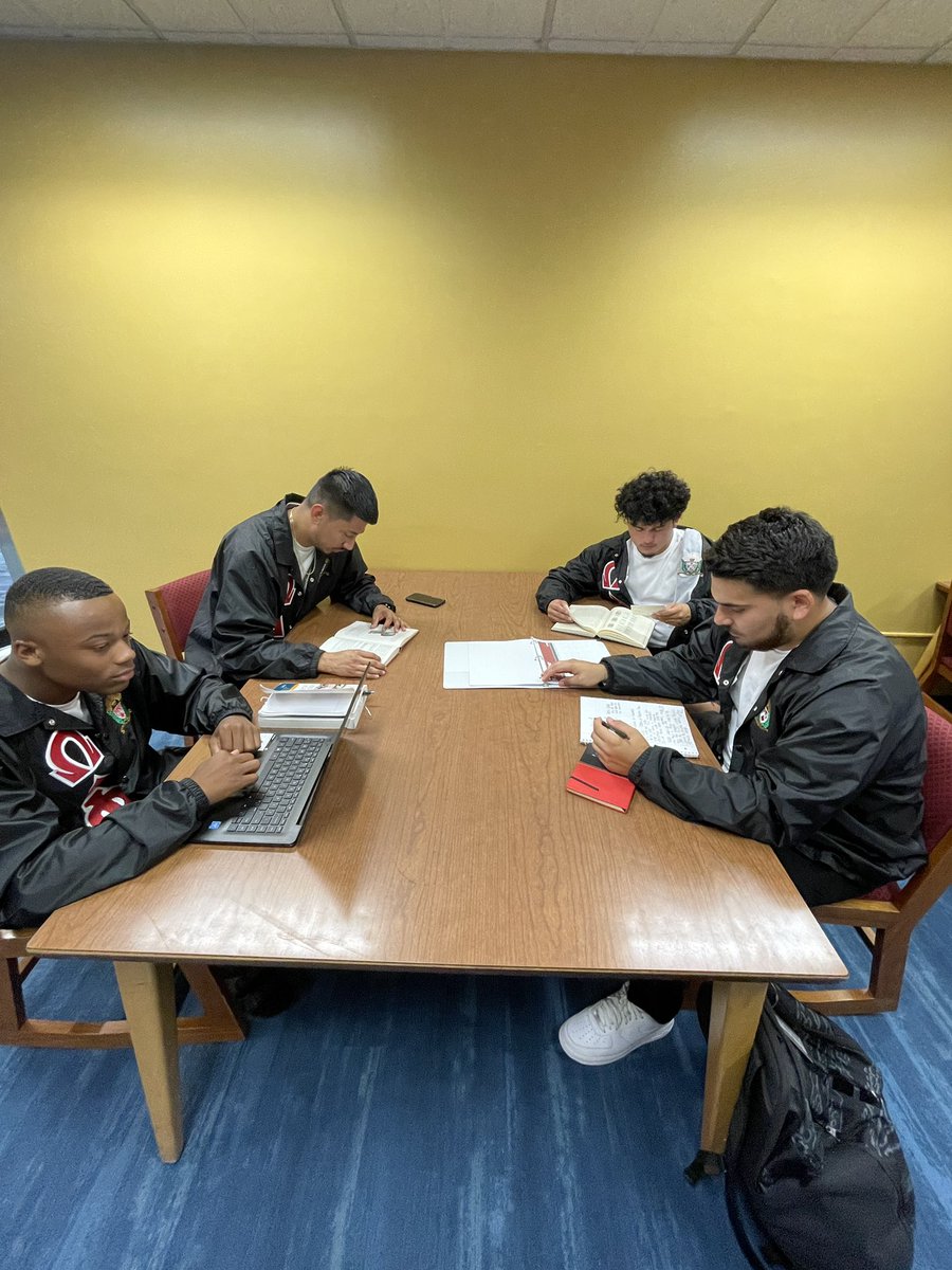 odphi_mu's tweet image. “Some people want it to happen, some wish it would happen, others make it happen.” - Michael Jordan #FinalsWeek #odphi