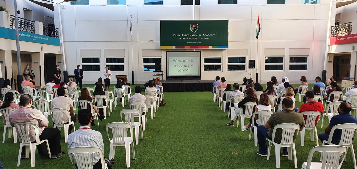 DIA_Principal's tweet photo. Wonderful to have our Year 6 parents touring Secondary with DP students & hearing from school leaders today as part of our transition programme #DIAcommunity #DIAtransition #DreamInspireAchieve @DIAdubai https://t.co/cLKl5C1Bpz
