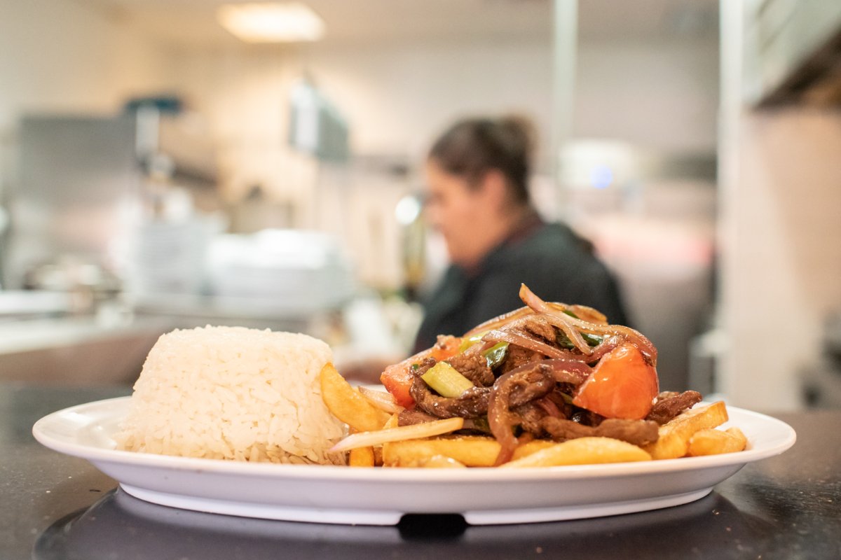 LimaCriollaATX's tweet photo. We’re on a simple mission to delight our neighbors with delicious food here at Lima Criolla! #LimaCriolla #PeruvianRestaurant #OutdoorPatio #FullBar #HappyHour #ATXFoodie https://t.co/VUujP1TZdK