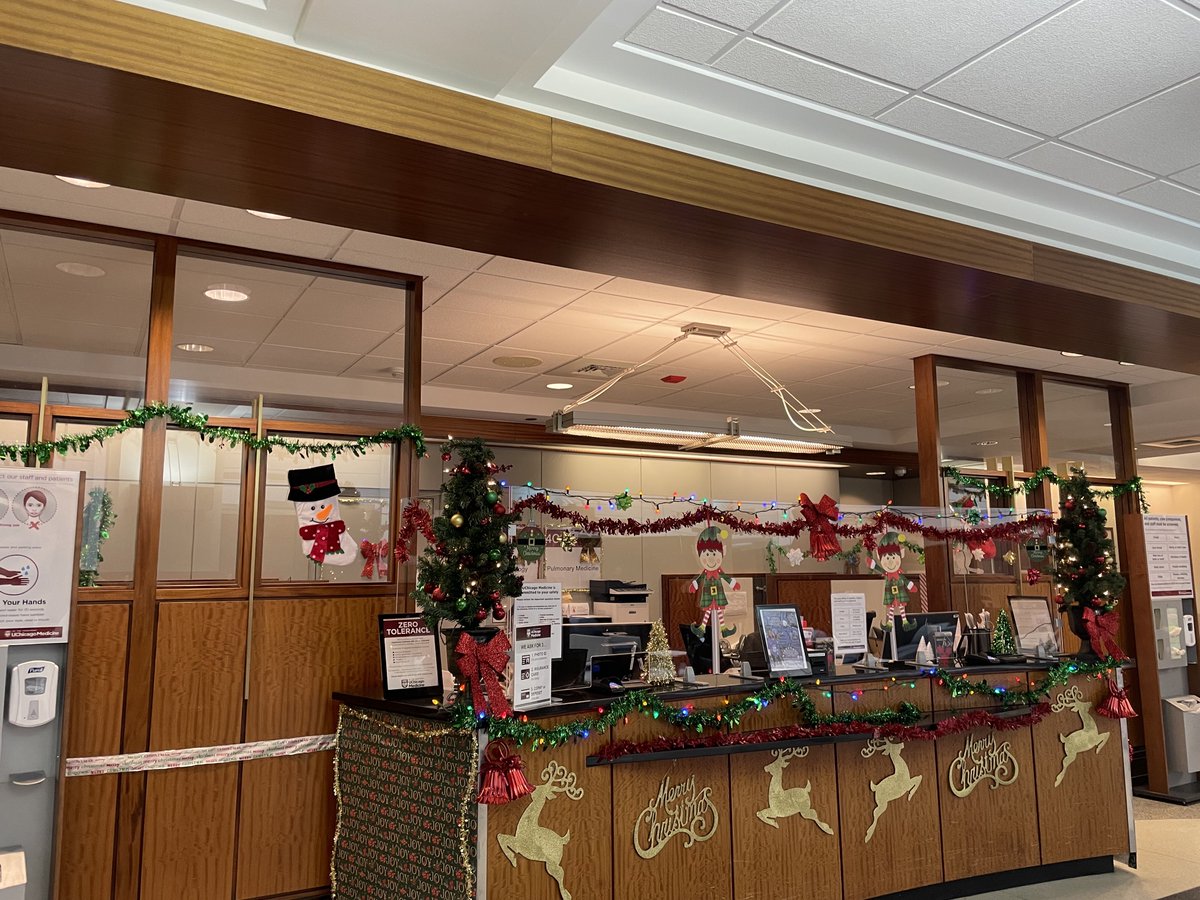 PCCM UChicago (@uchicagopccm) on Twitter photo We take our holiday decorating seriously in the pulmonary clinic. <a href="/UChicagoMed/">UChicago Medicine</a> #giveusfirstprize We take our holiday decorating seriously in the pulmonary clinic. <a href="/UChicagoMed/">UChicago Medicine</a> #giveusfirstprize