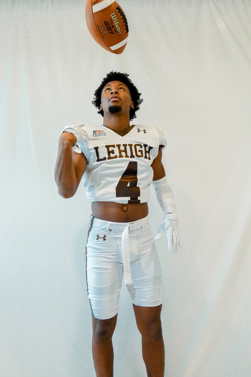 Next stop @LehighFootball Thank you @CoachMarangi @SJRFB @wimberly_jaden #LoveMy4Jayz #Family