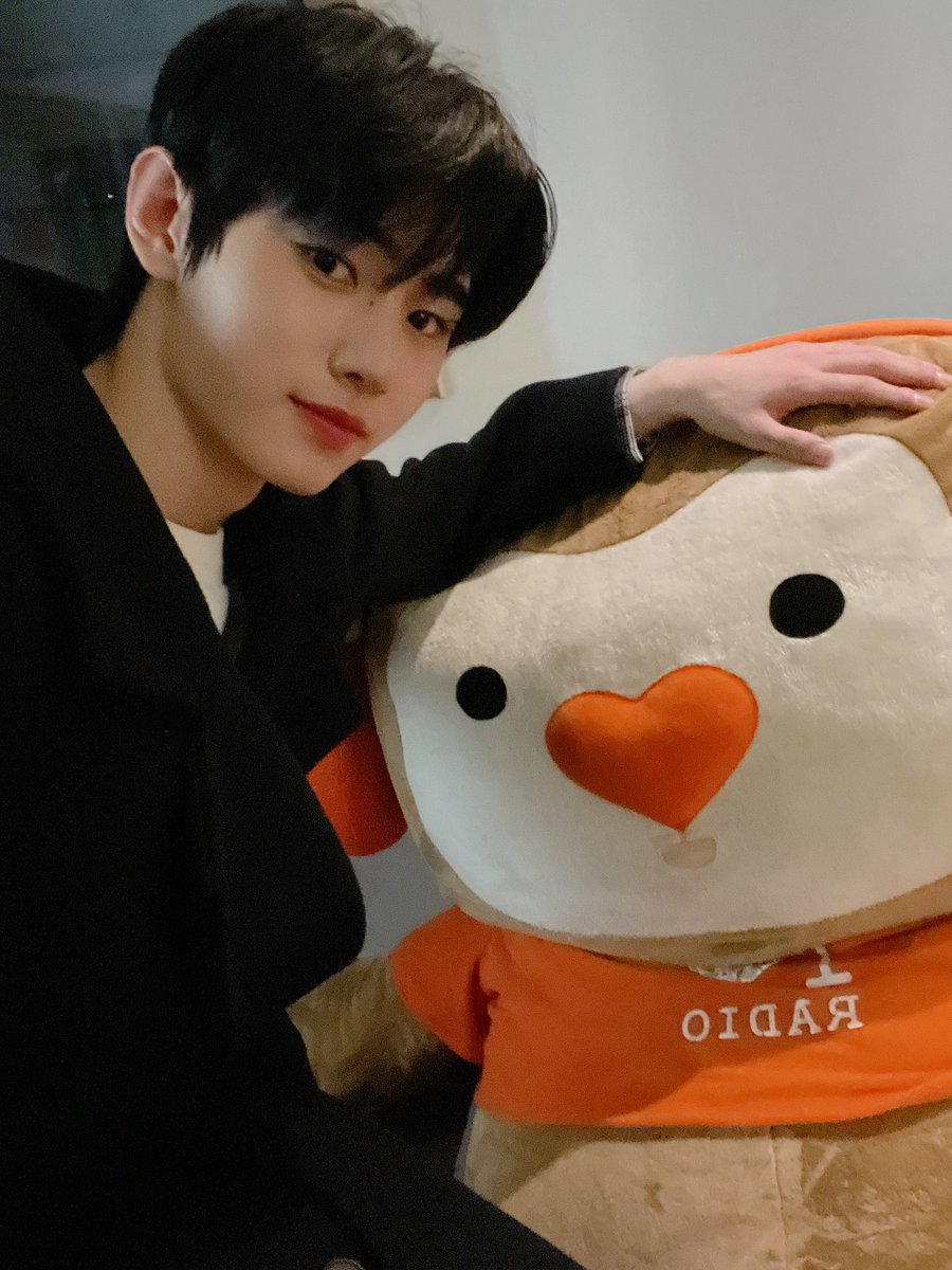 sunlighthyuck00's tweet photo. Happy birthday our ice prince .I love you ❤🥳🎂🎂🎂🎂 
WINTER PRINCE SUNGHOON 
#눈치럼_내려온_12월의선물_성훈 #20thSnowfallwithSUNGHOON @ENHYPEN_members @ENHYPEN https://t.co/ZbubX28nGD