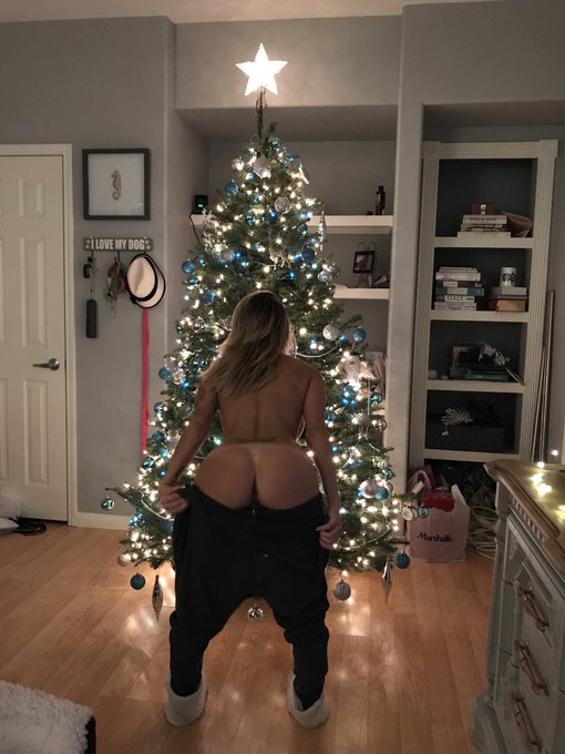 Holliday Month Special!! Only $5.25 for 31 days!!! 😱 Our Gift 🎁 to you. Please Hurry and Subscribe so<a href="/tag/vip"class="tags"><span>#vip</span></a><a href="/tag/discount"class="tags"><span>#discount</span></a><a href="/tag/subscribenow"class="tags"><span>#subscribenow</span></a><a href="/tag/onlyfans"class="tags"><span>#onlyfans</span></a><a href="/tag/onlyfansgirl"class="tags"><span>#onlyfansgirl</span></a>