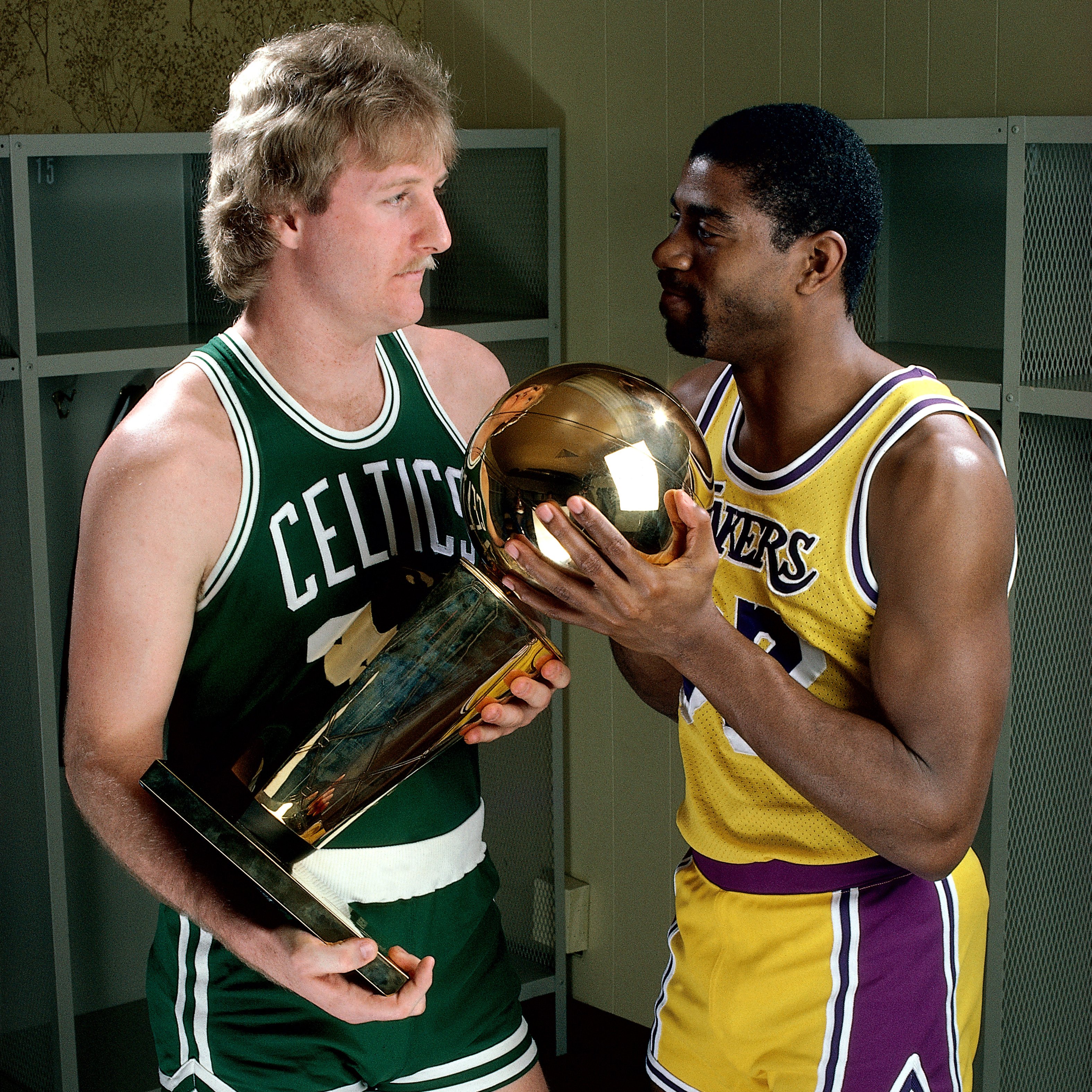 Larry bird clearance how many rings