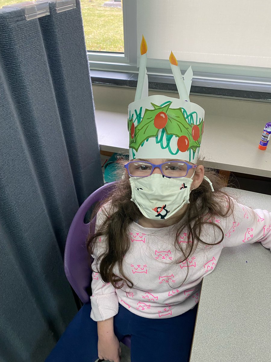 Leisa__Barry's tweet photo. This week we’re learning about winter holidays around the world. Today we focused on Traditions in Sweden. We have “St. Lucias” and “Starboys” and made rice Krispy treat wreaths.  #inspireWES #WEStandTogether #becomebelongNYCSD #WEarefamily https://t.co/ba91yc3ZoQ