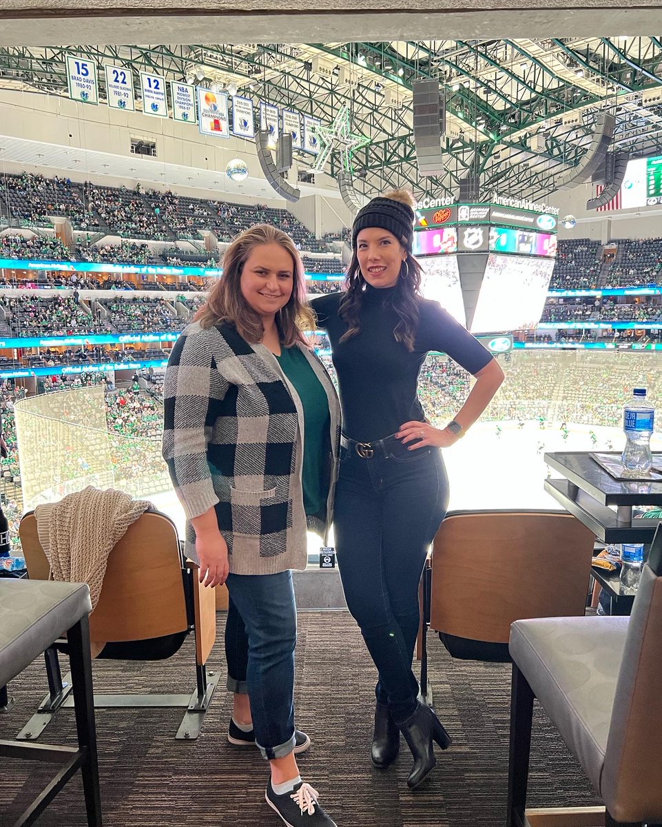 ButtonLawFirm's tweet photo. Thank you to @HamiltonWingo1 for having us in your suite at the @DallasStars  🏒 game last night! We can safely say that the BLF team had a fantastic time! https://t.co/ku7BHYVdNt