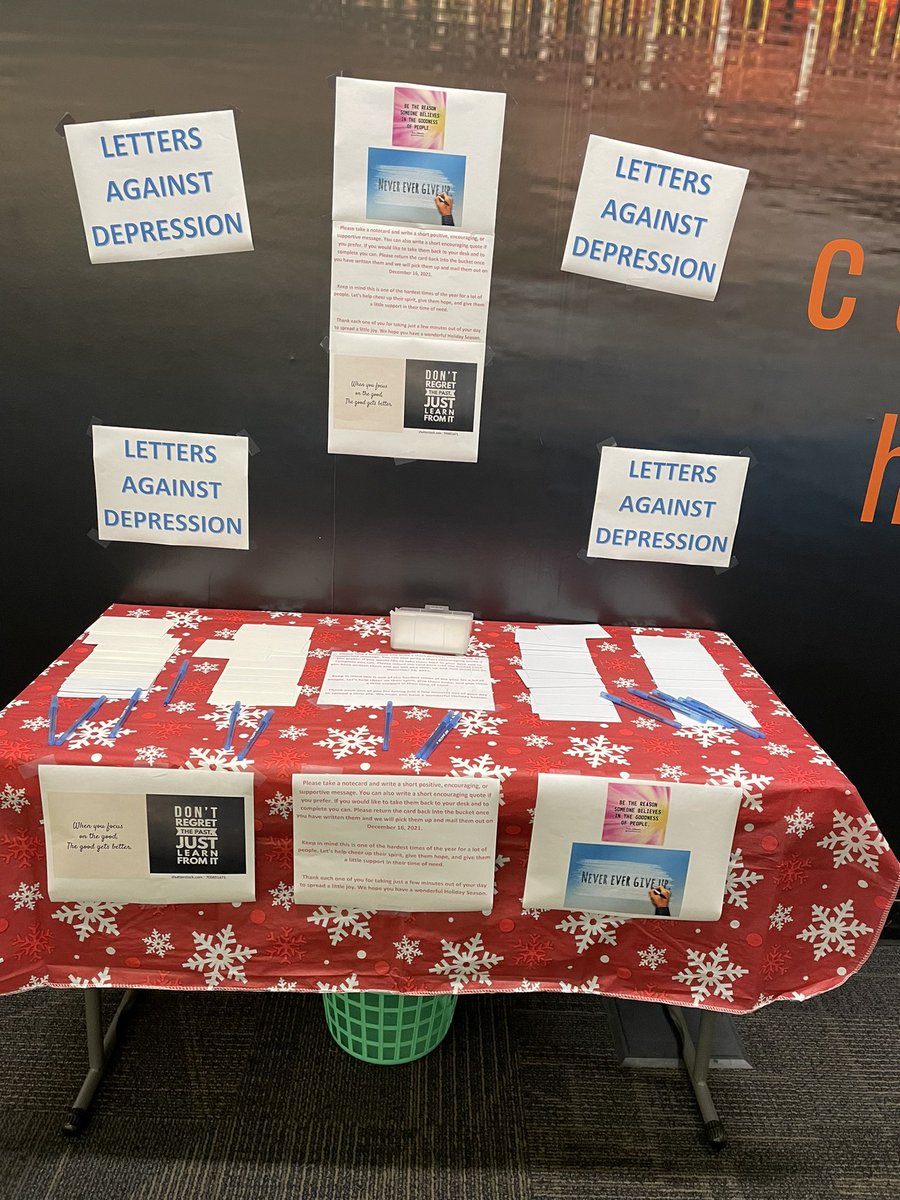 Getting our table ready for letters for depression. Everyone needs a kind word sometimes. It only takes a second for a kind word. #attlife #guinningtogether #wewinas1fam <a href="/jmasplund/">Jennifer Asplund</a> <a href="/411MikeP/">Michael Patenaude</a> <a href="/wloceansprings/">Wendy Labat</a> <a href="/OS_CallCenter/">Ocean Springs CC</a>