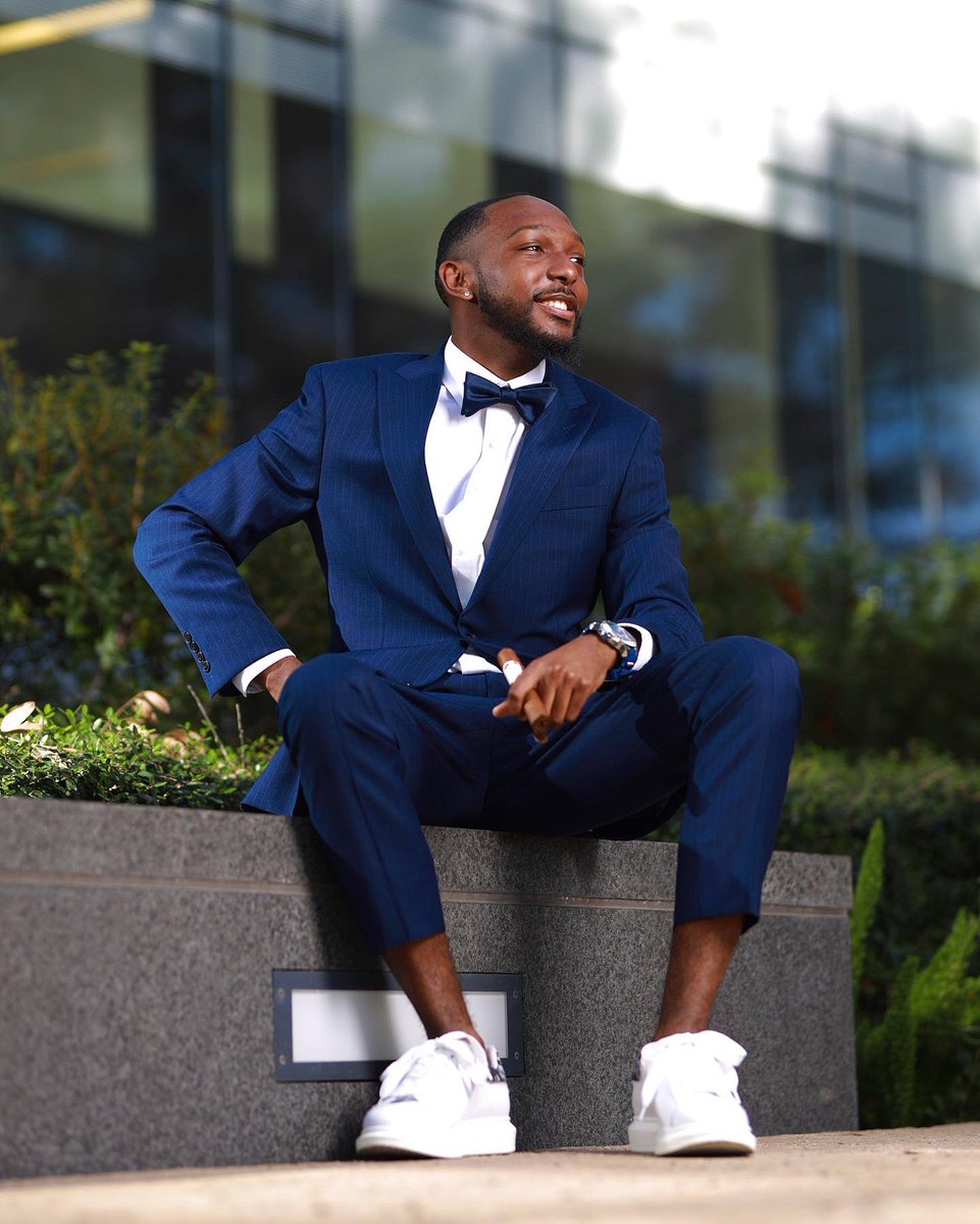 malcolmjay21's tweet photo. “A man who stands for nothing, will fall for anything” 
- Malcolm X

Dec. 11 is almost here 🎓🍾 
#pvamu #PVGradSwag #pvamu21 https://t.co/j2hB9wiwmy