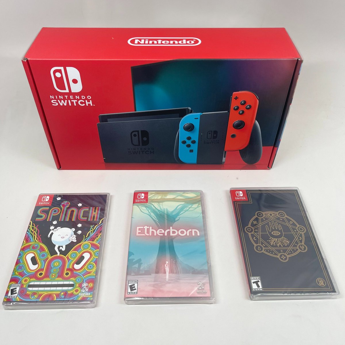 ✨GIVEAWAY TIME✨ RT and Follow to win this Super Ultimate @akuparagames Bundle! Winner picked at random. Includes: 🕹️ Switch OLED Model 🌈 Spinch Physical 🌀 Etherborn Physical 🌱 Mutazione Physical Check out our entire catalogue of Akupara goods: bit.ly/aku8bit