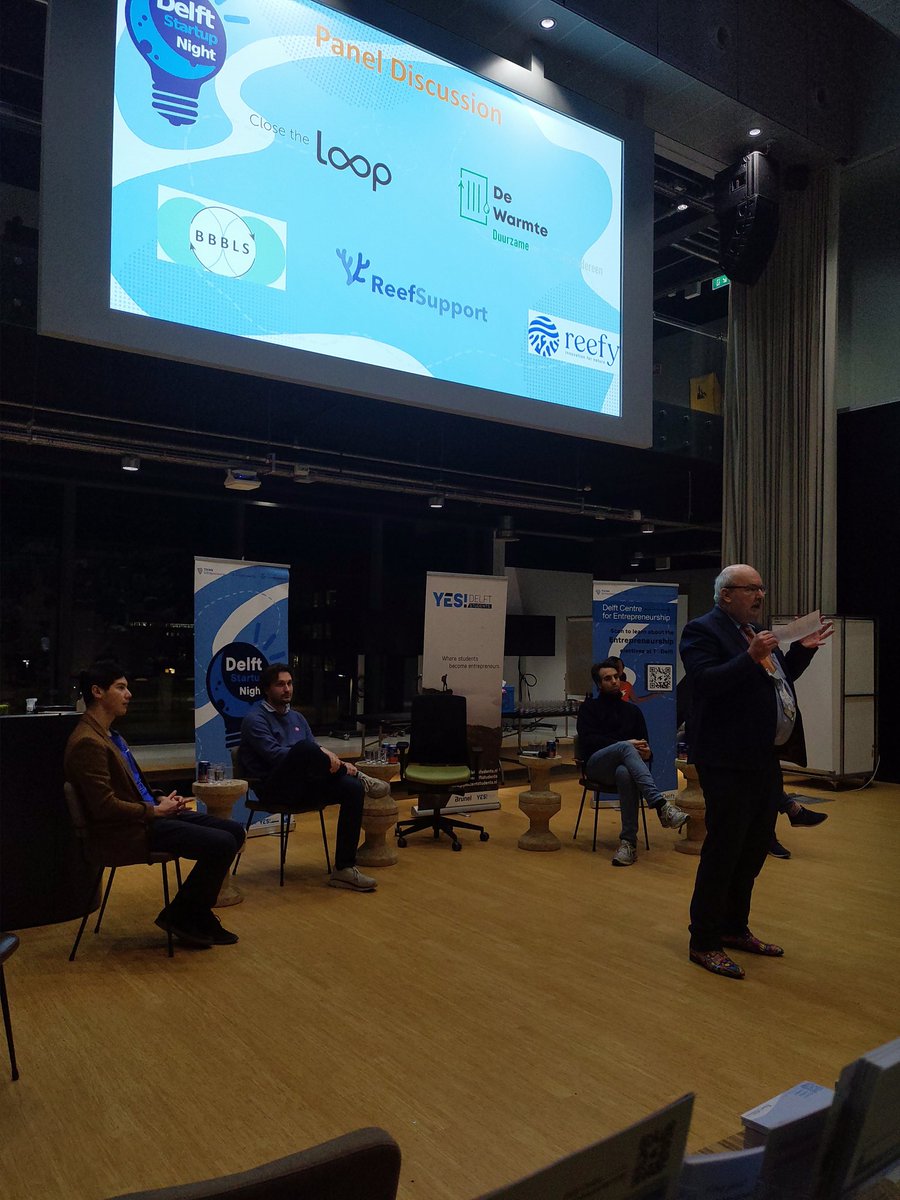 In tonight's class of the DelftStartNight, Dap Hartmann discusses, at safe social distance, the challenges of launching a green startup. Great learnings and great personal journeys.
<a href="/ClimateKIC_NL/">Climate-KIC NL</a> <a href="/yesdelftstudent/">YES!Delft Students</a> @tudelftTBM