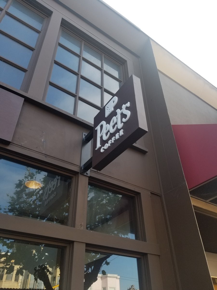 ISIcalifornia's tweet image. New! Our team recently installed this exterior sign for a rebranding project at Peet’s Coffee in San Francisco. #signinstallations #signindustry #signinstaller #sanfracisco #installations #signs #signprojects