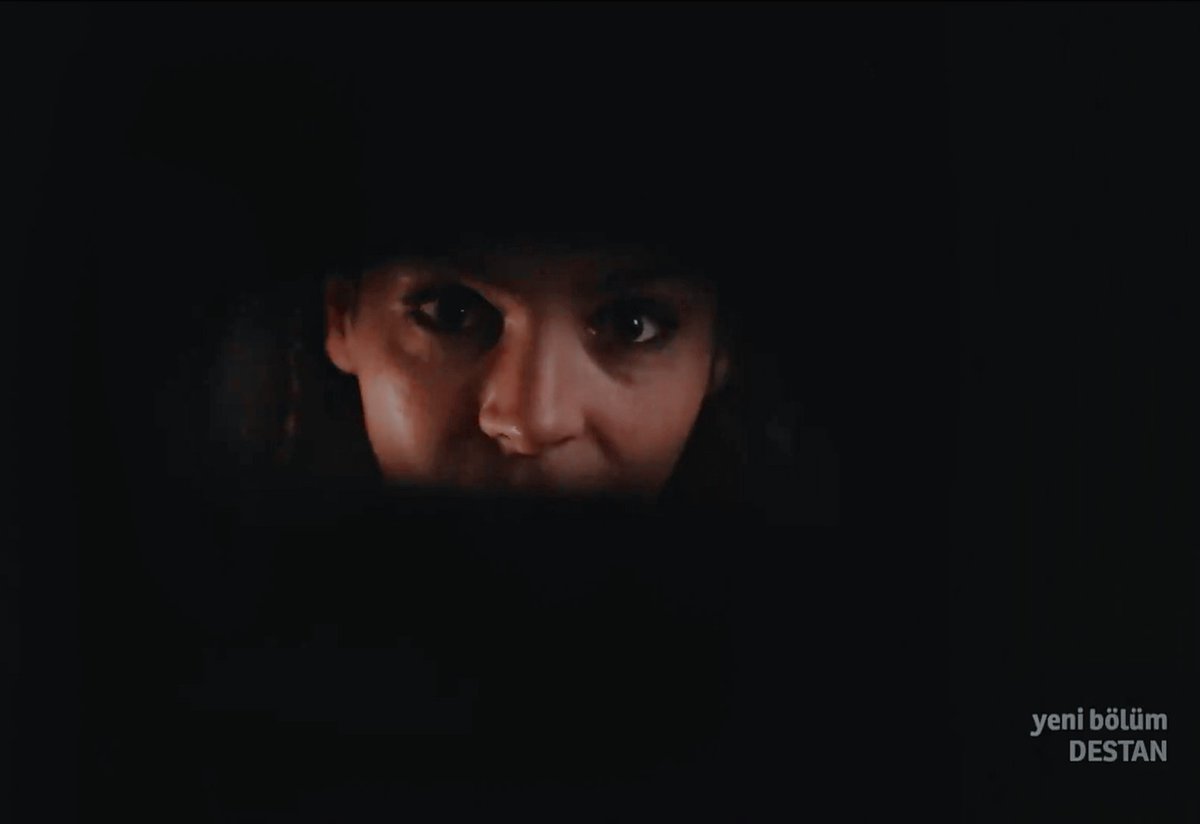 Sizin hiç şu şekil fare deliğinden fısıldaşan çiftiniz oldu mu şxkwmdşöwö

#DestanDizisi • #Destan
#EbruŞahin • #EdipTepeli