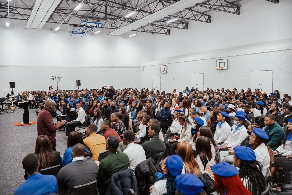 Over four thousand young people gathered on a Sunday for church? Sounds like COME 2021! With services this past weekend in major cities like Birmingham, Nottingham and London, it was a great blessing to see souls in their hundreds choose Jesus.
#transformationtuesday
#thisishome
