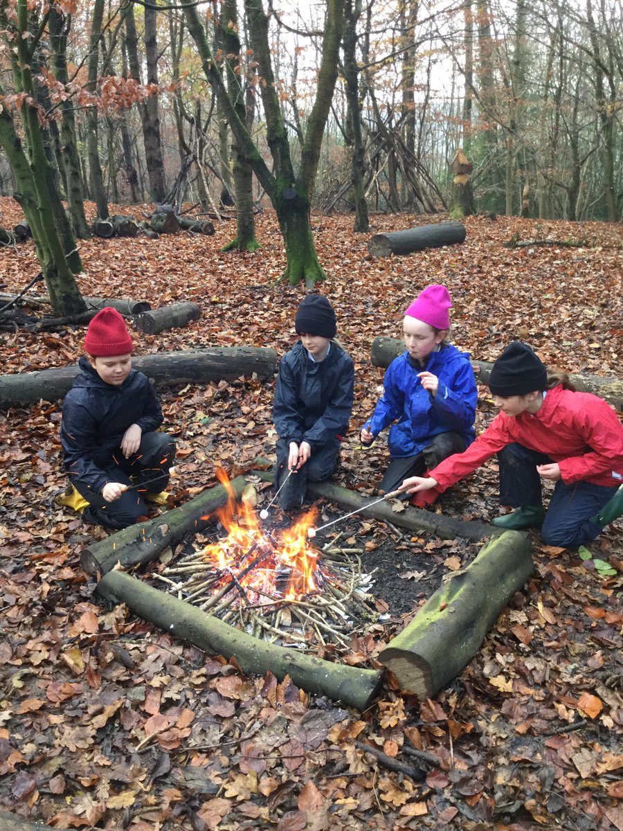 PipersForestSch's tweet image. Year 5 @PipersPrep built a fire to keep themselves warm during their session today. We also managed to find some marshmallows to toast! #pipersfood #pipersoutdoors #pipersforest #christmasiscoming