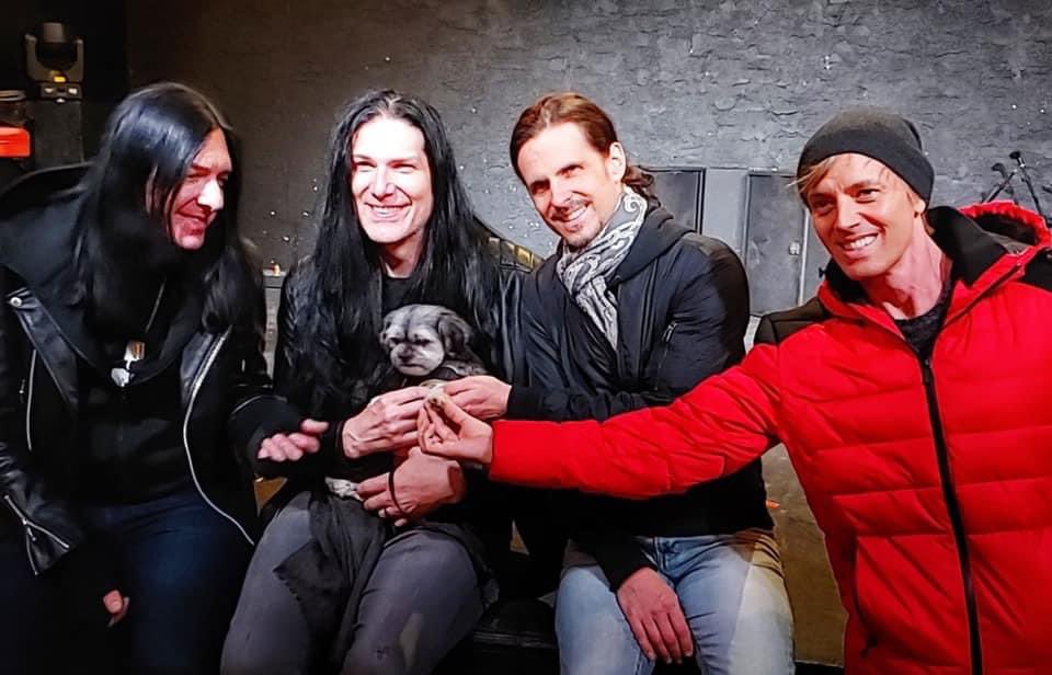 Todd Dammit Kerns (@todddammitkerns) on Twitter photo No <a href="/toquerocks/">TOQUE 🇨🇦</a> Talk today. Sorry folks. Moose out front shoulda told ya! <a href="/brentfitz/">Brent Fitz</a> <a href="/corychurko/">Cory Churko</a> <a href="/Gaalbladderass/">Shane Gaalaas</a> No <a href="/toquerocks/">TOQUE 🇨🇦</a> Talk today. Sorry folks. Moose out front shoulda told ya! <a href="/brentfitz/">Brent Fitz</a> <a href="/corychurko/">Cory Churko</a> <a href="/Gaalbladderass/">Shane Gaalaas</a>