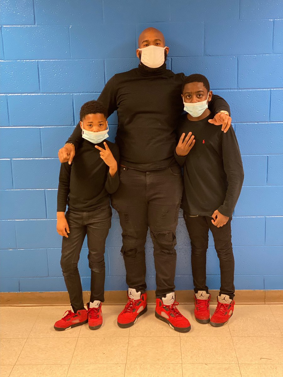 MrDavis_APS's tweet photo. I think we turned twin day into triplet day✔️✔️ https://t.co/ktuw4RuJAl