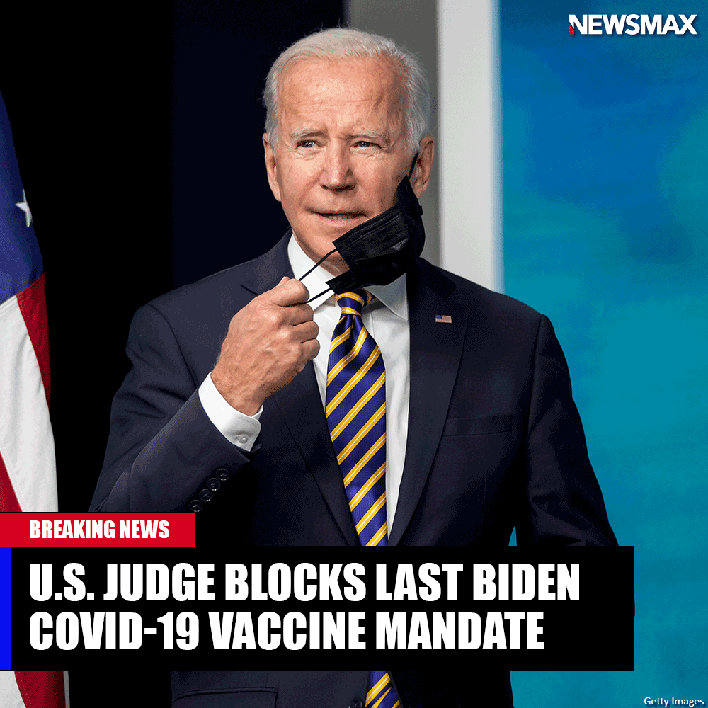 NEWSMAX's tweet photo. BREAKING NEWS: A federal judge issued a nationwide injunction that prevents the U.S. government from enforcing a COVID-19 vaccine mandate on federal contractors, temporarily shutting down the last remaining vaccine requirement by the Biden administration. https://t.co/bcBfOijzMf https://t.co/Gt6P6NUP1V