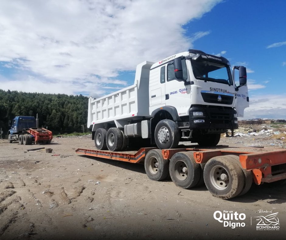 EMGIRSEP's tweet photo. ¡La Escombrera El Troje cuenta con nueva maquinaria! 💪🏼

Hoy entregamos una volqueta para los trabajos operativos que se realizan en este espacio de disposición final de escombros. 

Continuamos fortaleciendo nuestros frentes técnicos en beneficio de la ciudadanía.😉 https://t.co/cqN2oR0L8D