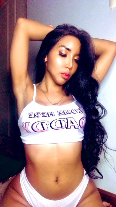 😈😈😈Come here daddy!😈😈😈 https://t.co/Ex6NDlpjMh