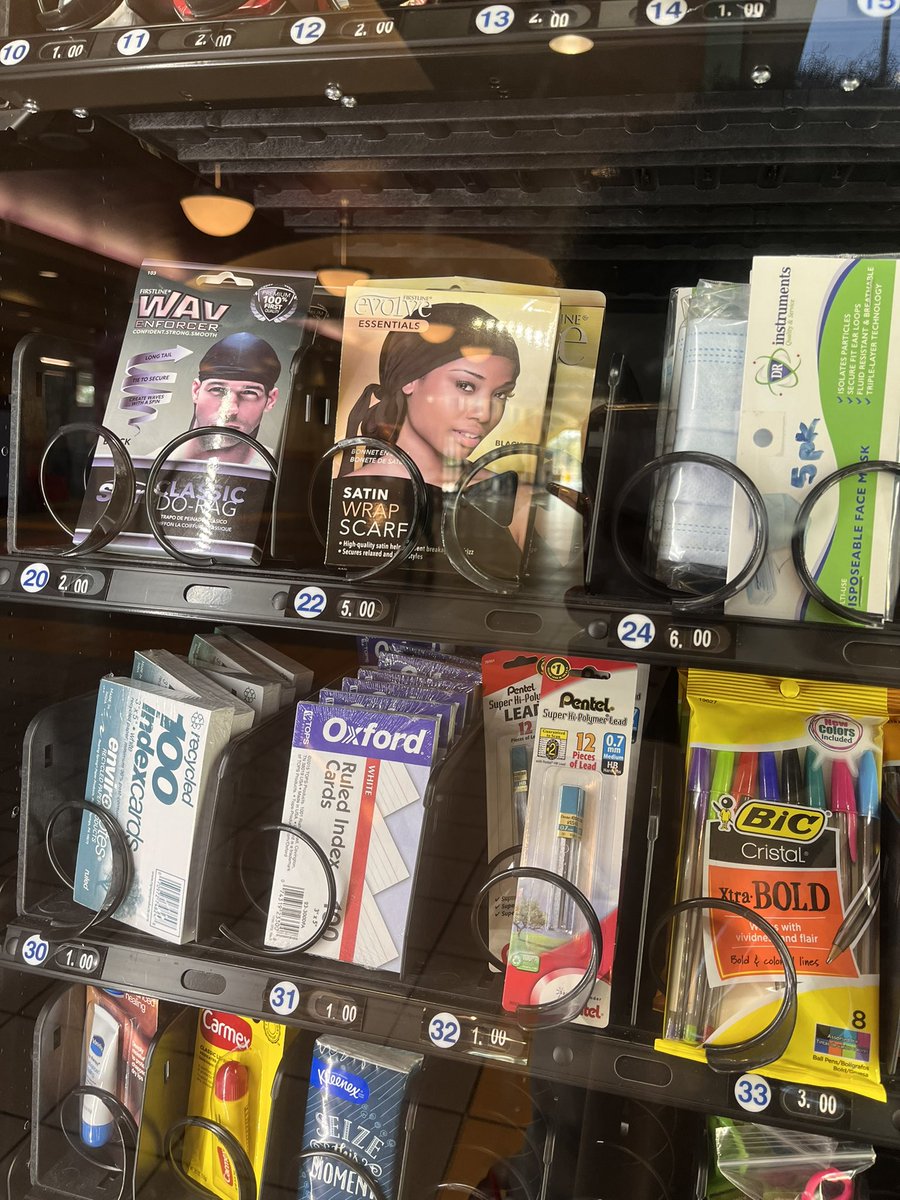 xodomiii's tweet photo. Only at an HBCU can you get durags and bonnets from the vending machine 💜😂#pvamu https://t.co/phuOcQdY9J