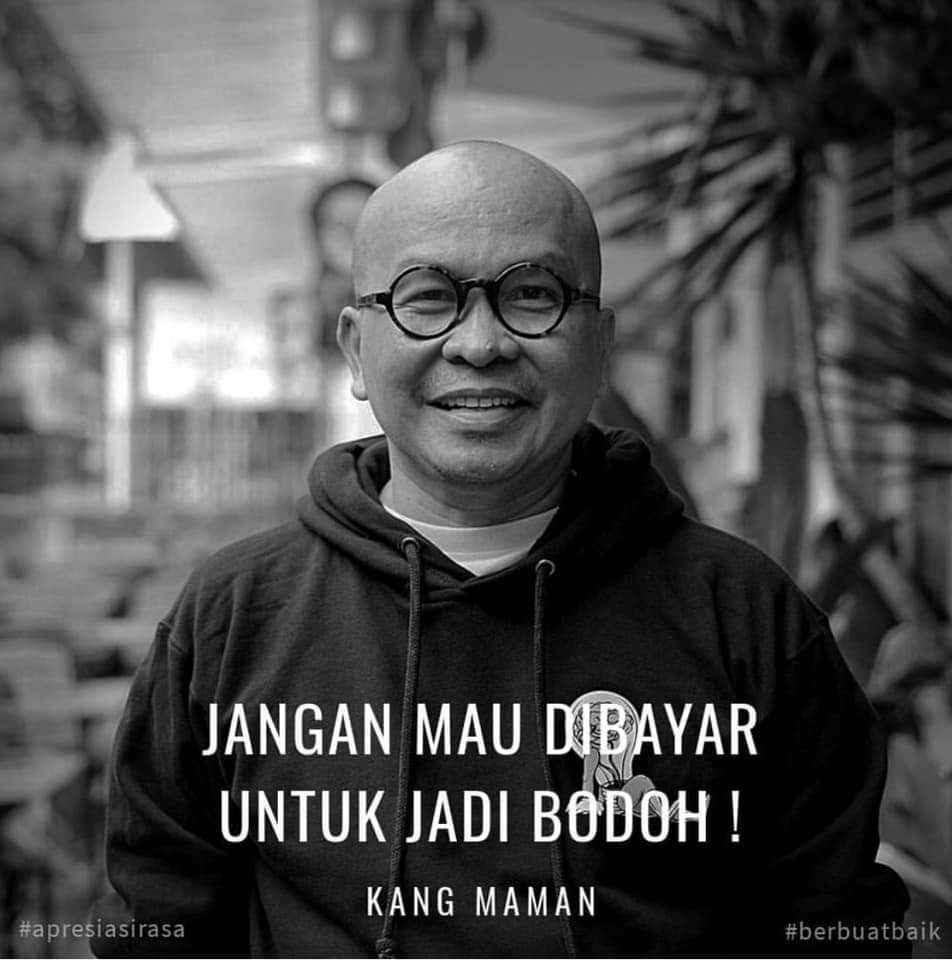 maman1965's tweet photo. Selamat pagi
Jagalah hati
Jangan kau nodai

Fitnah-fitnah tidak akan membahagiakanmu
Kendati karena fitnahmu 
Rumah dan mobil mewah bisa kau beli.

Ghibah-ghibah tidak akan menyejahterakanmu
Kendati dengan ghibah kuasa dan kursi bisa kau raih.

Selamat pagi.. https://t.co/2wq8ryABzI