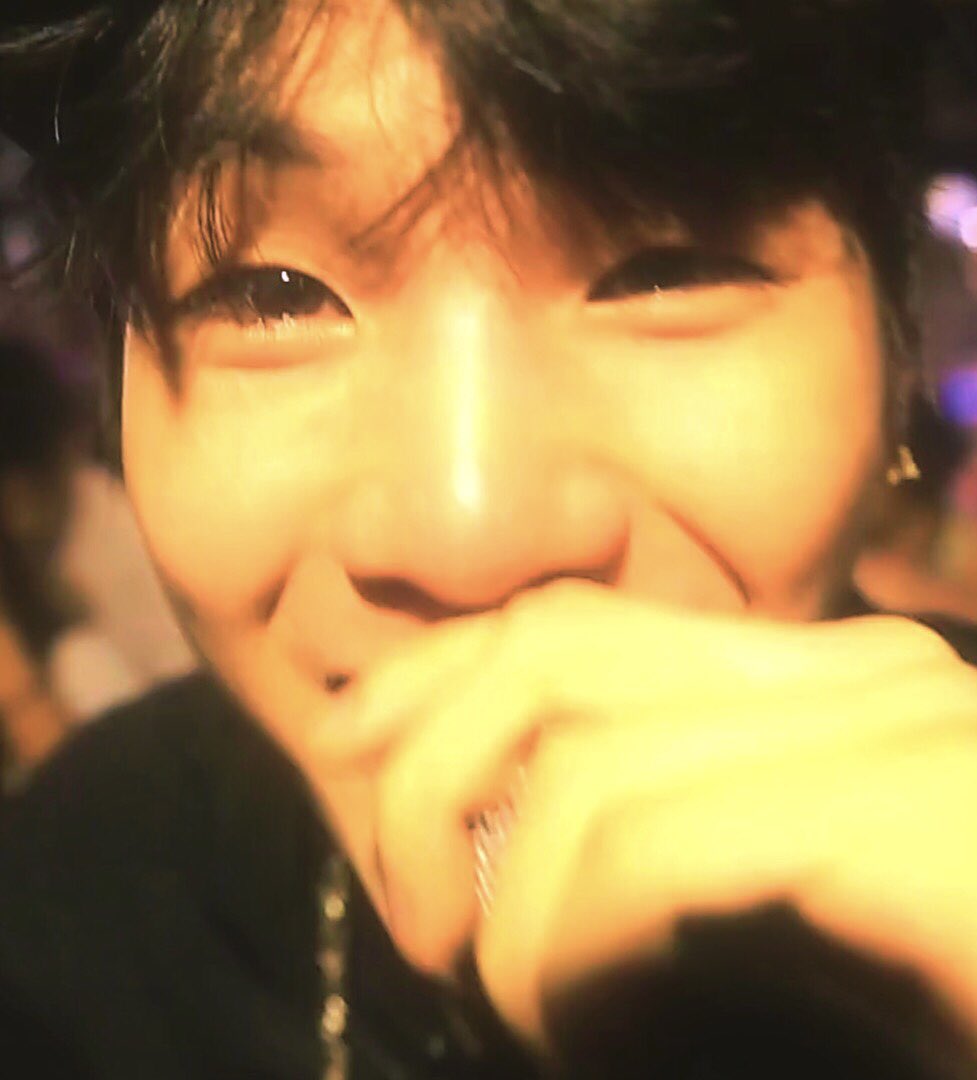 슈가 (@idolstandard) on Twitter photo 