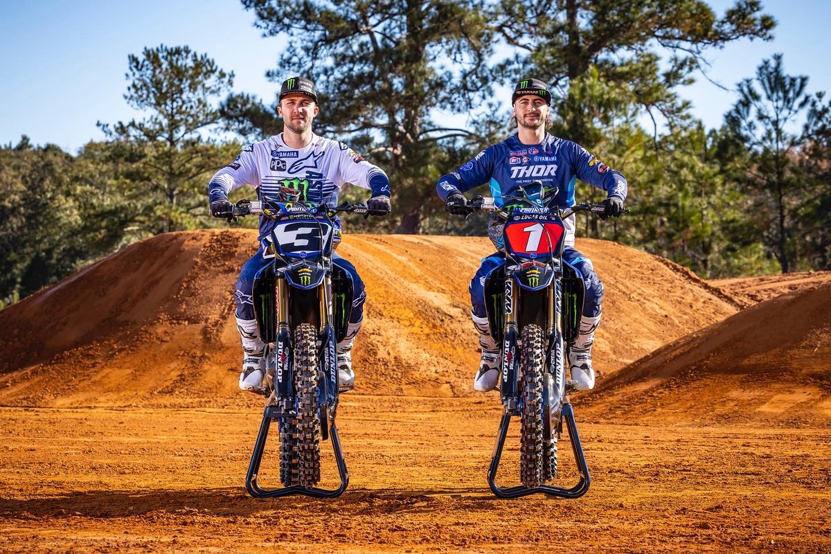 StarRacingYam's tweet photo. 2022 450 lineup 🔥 @DylanFerrandis @elitomac https://t.co/4ElMkrDyUu